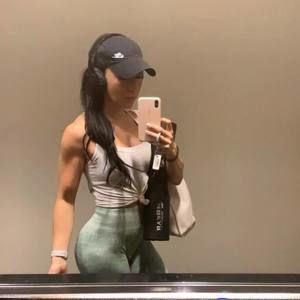 Meet your Posher, Gwendolyn